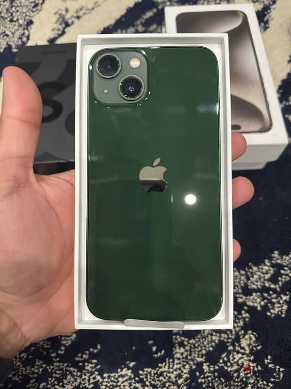 iphone 13/14  128GB New ايفون ١٣/١٤ جديد ١٢٨ قيقا 10