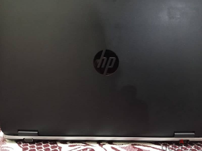 للبيع لاب توب HP استعمال نضيف جدآ 3