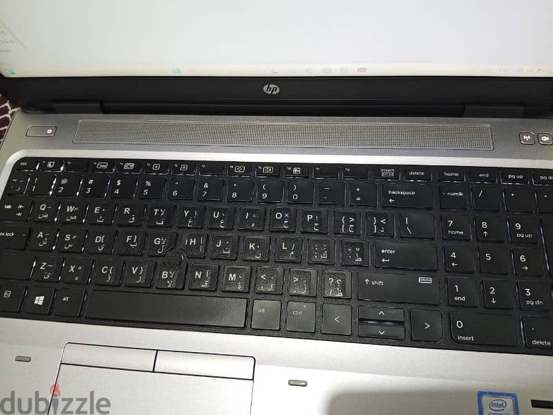 للبيع لاب توب HP استعمال نضيف جدآ 10