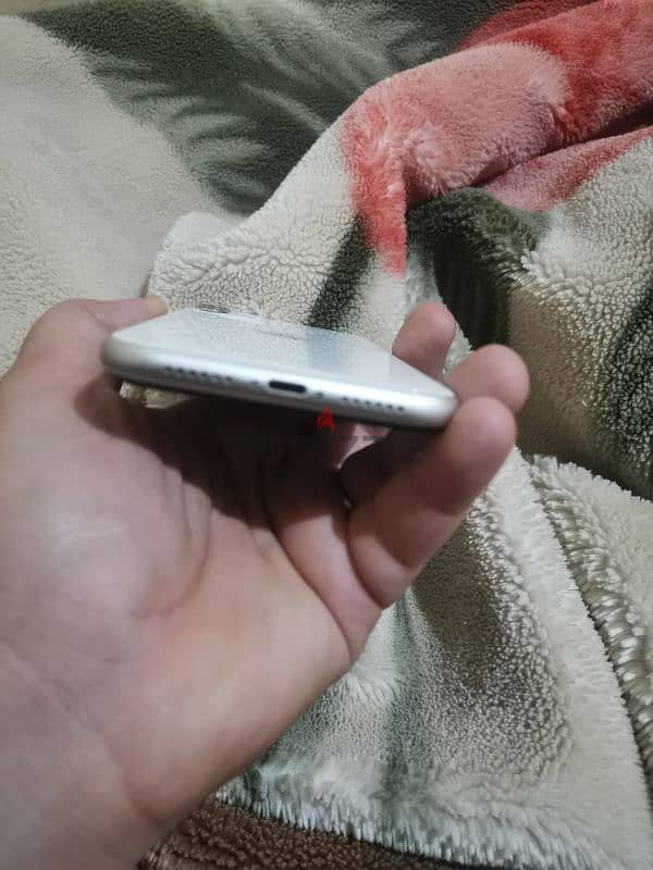 مستعمل بحاله ممتازهIphone 11 5