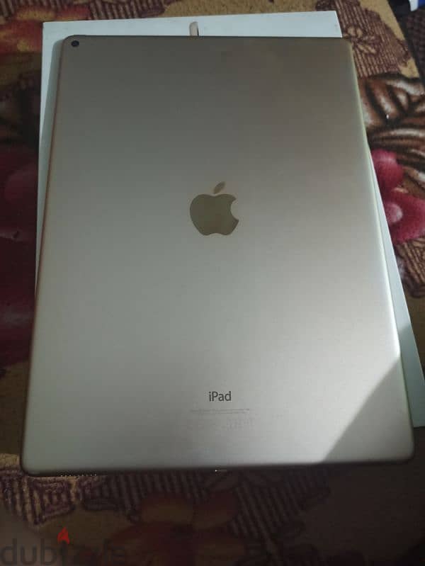 iPad pro 12.9 شاشه عملاقه 3