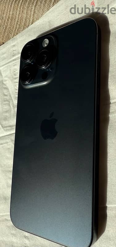 iPhone 15 pro max excellent condition 3