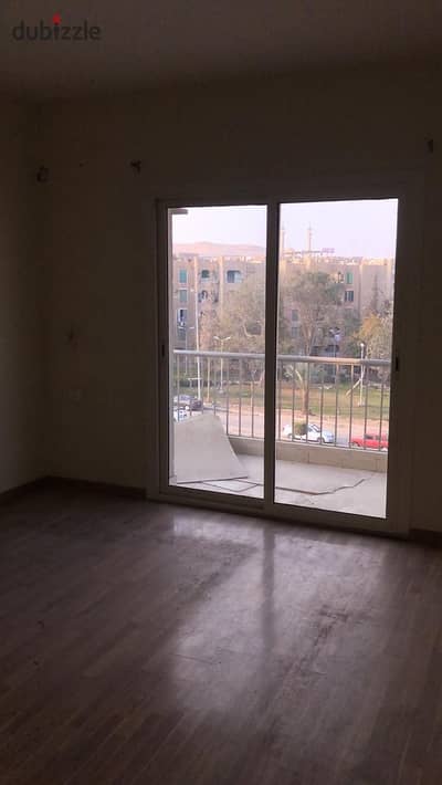 Apartment for rent with a distinctive view, kitchen, air conditioners and natural gas in The Address Compound, Sheikh Zayed