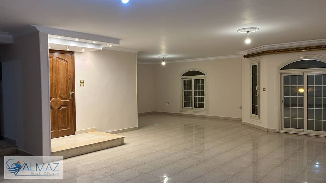 Apartment for rent in the Fourth District in the Fifth Settlement 220 metres 0