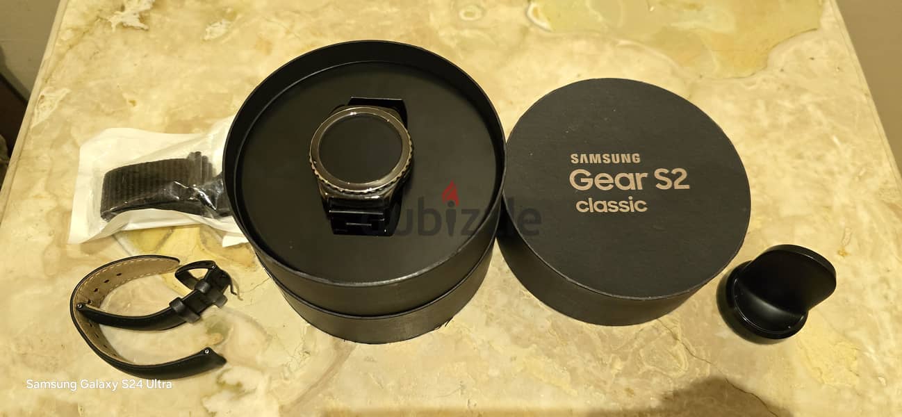 Samsung smart watch Gear S2 7