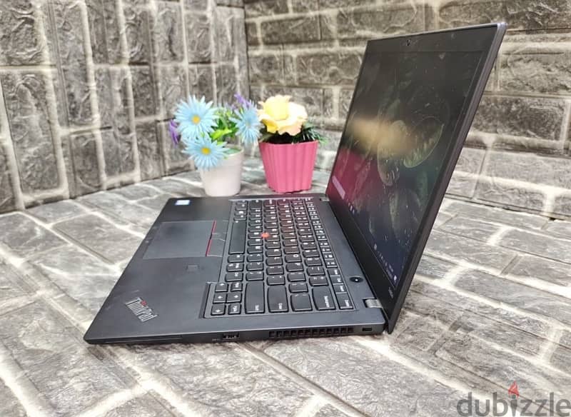 Lenovo T480 core i7 ثامن //16/512/Nvidia 2 GB مواصفات عالية ووزنه خفيف 2