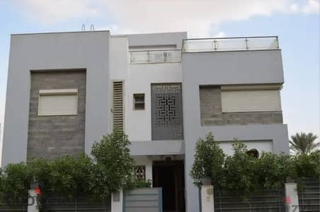 Villa for sale 654m New Cairo (Al-Quranful heights compound )