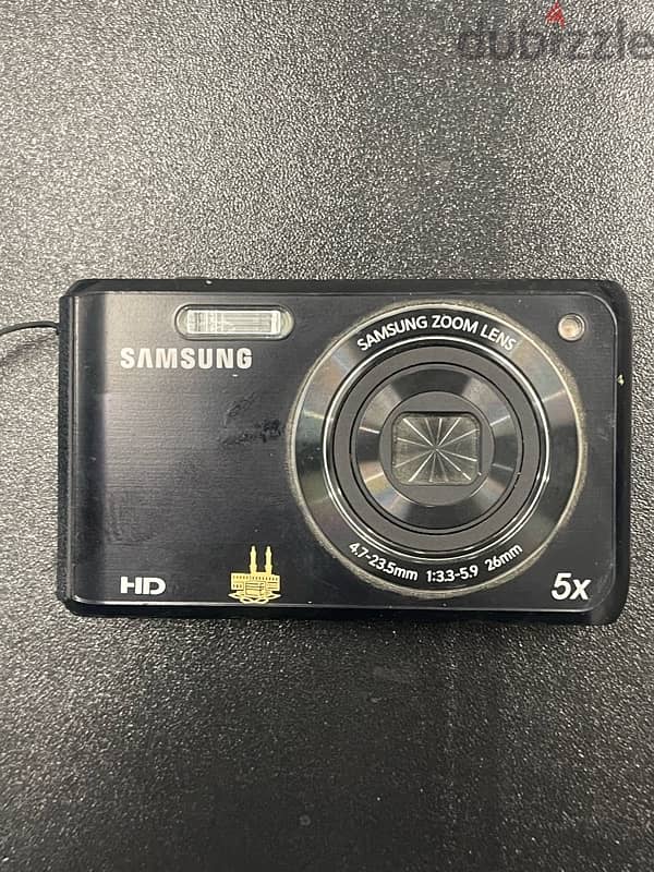 Samsung DV100 - 16.1 Megapixel, Point & Shoot Camera 0