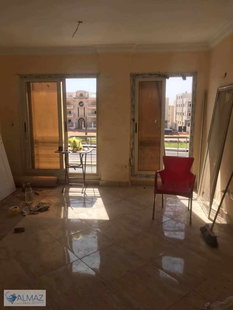 Apartment for rent in Dar Misr AlQronfol Compound with elevator in the First Settlement 0