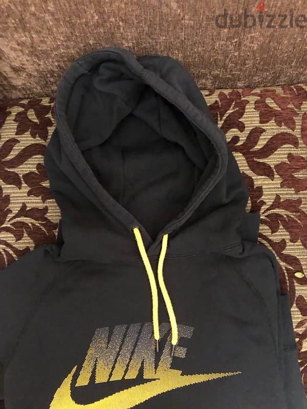 Nike hoodies small  size 2