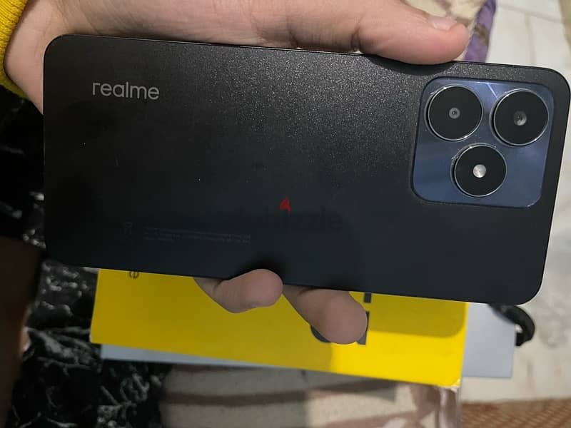 Realme C53 زيروو 256/8 للبيع فقط 4