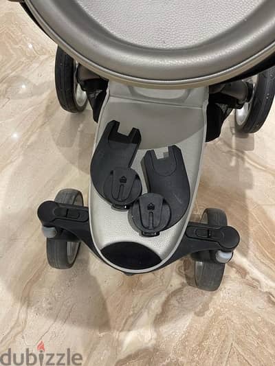 car seat and adapter Mima