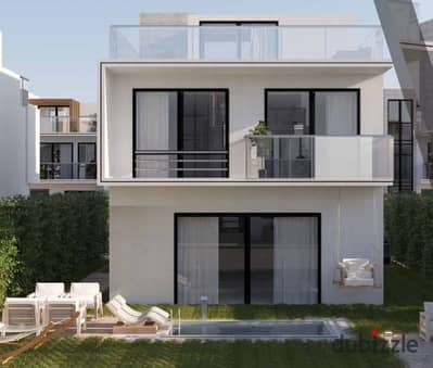 Townhouse with 5 Bedrooms for Sale Immediate Delivery in Sheikh Zayed, Next to Solana, Available for Installments