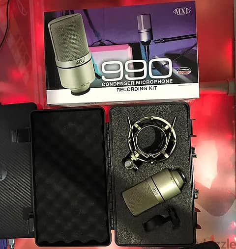 condenser microphone + Audio Interface 1