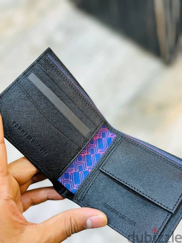 Tommy Hilfiger wallet 18