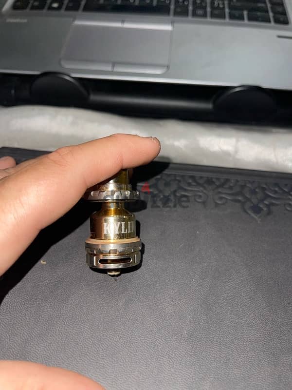 Kit: Vaporesso Gen 200 Tank: Kylin M Pro RTA Two: Sotto batteries 10