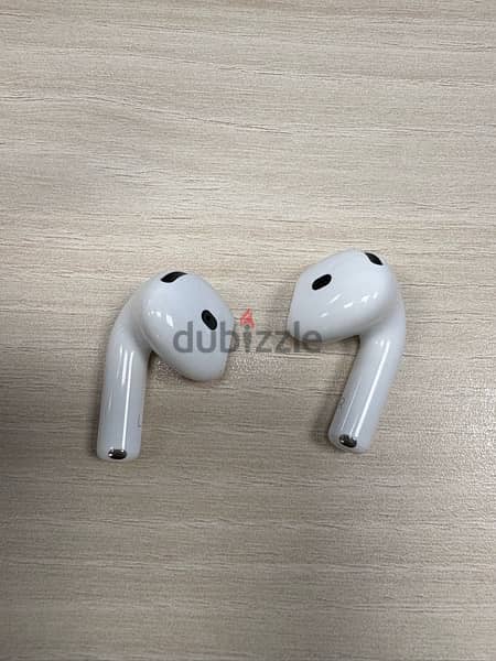 Airpods 4 with active noise cancellation (ANC) 3