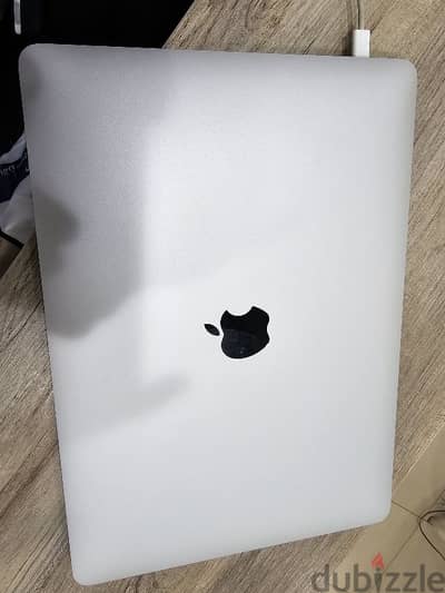 macbook pro m1 hard 256 ram 8