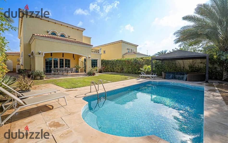 An independent villa with an area of ​​​​1640 square meters for sale in the Fifth Settlement in the Hyde Park Compound 0