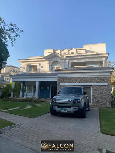 Villa for sale in Mountain View Fifth Settlement 250 m in a prime location in New Cairo minutes from Madinaty and 90th Street