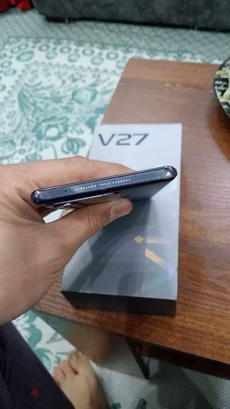 vivo v27 5g 3