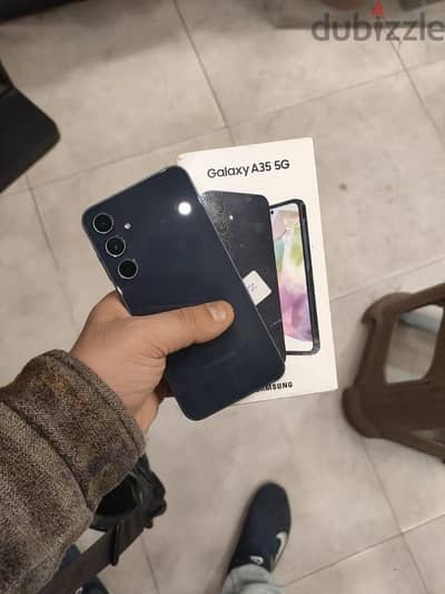 Samsung A35  5g مساحه ٢٥٦ بدون صرايب