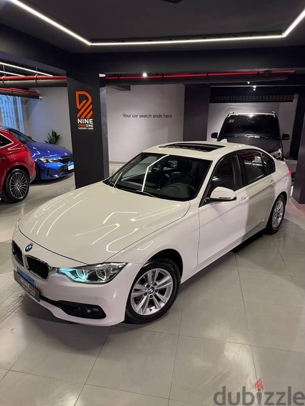 BMW 318i Luxury 2018 0