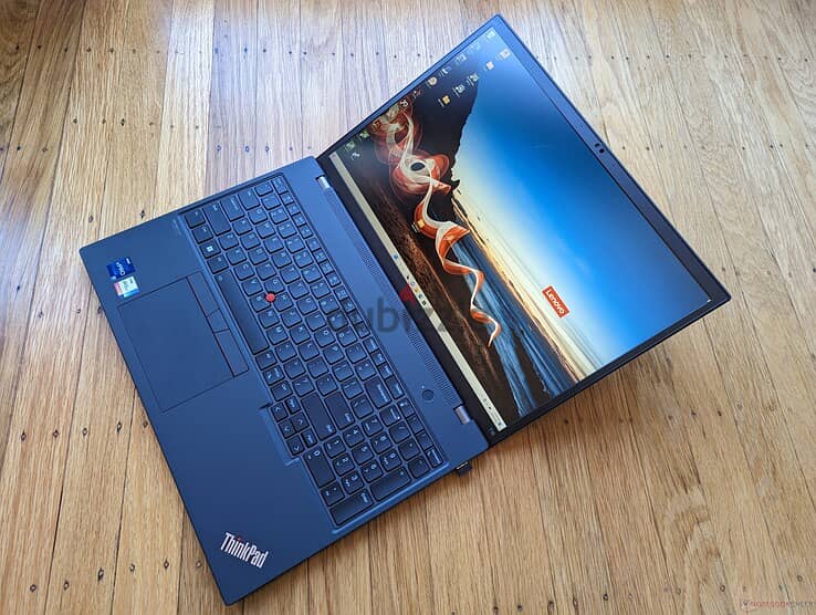 (Lenovo Thinkpad T16 gen1 (i7-12TH 0