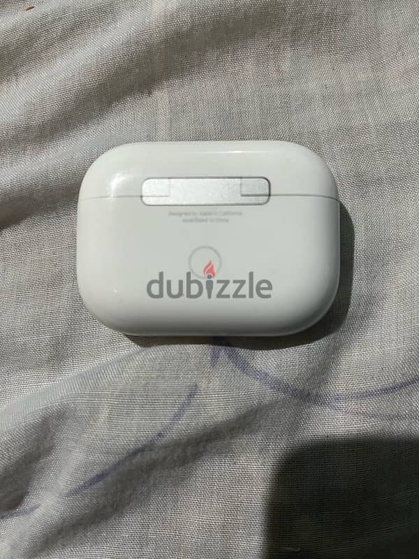 Airpods pro 2nd generation ( charging case only) 1