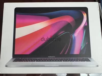 MacBook Pro M1  شبه جديد