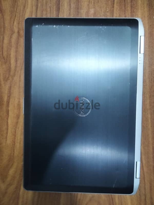 DELL Latitude E6530 1