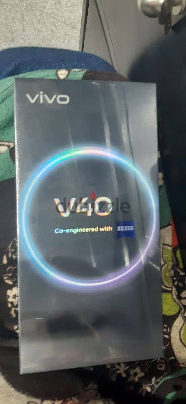 موبيل vivo 40v 1