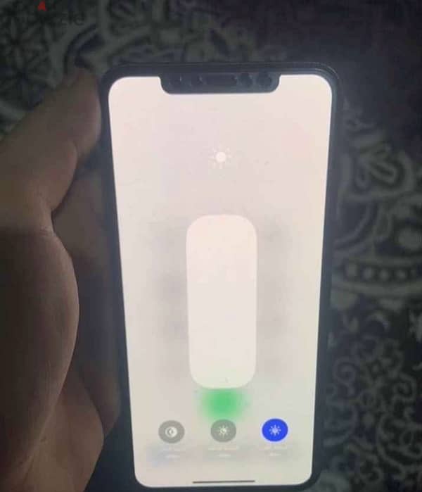 ايفون Xs Max مساحه ٦٤ 0