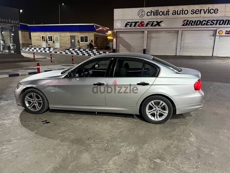 BMW 318 2011 0