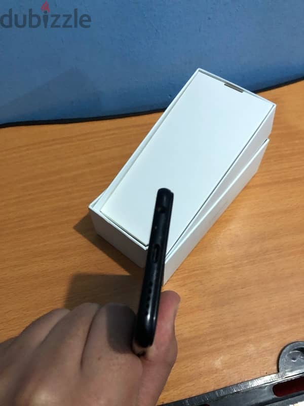 حاله نادره  Redmi Note 8 4