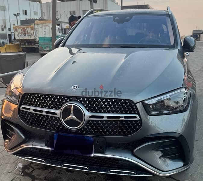 Mercedes-Benz GLE-Class 2023 faceleft 0