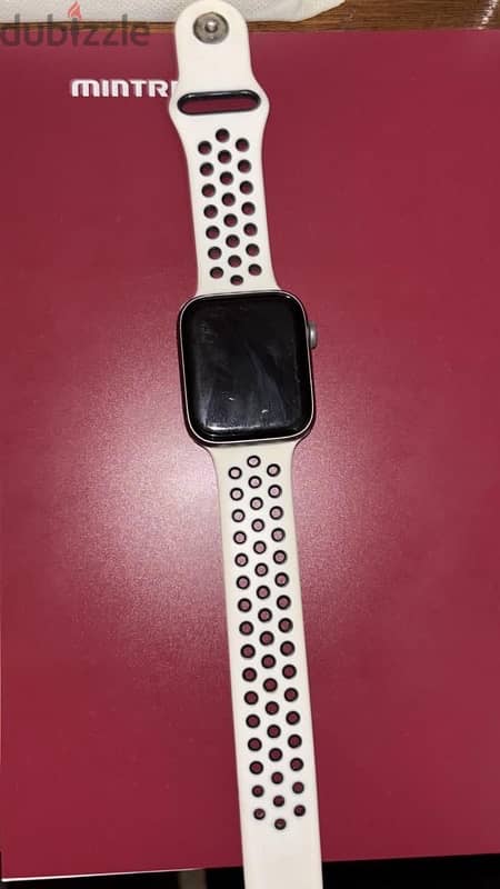 Apple Watch Series 5 44mm 1