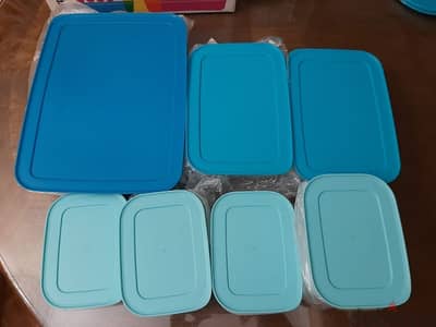 طقم تابروير ٧قطع متنوعة للفريزر و الثلاجة بالغطاء Tupperware