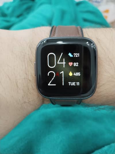 Fitbit Versa 2 Like New