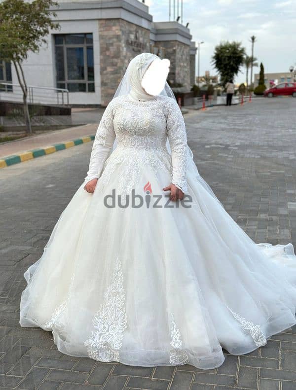 Wedding dress for Hijabis and non-Hijabis 2