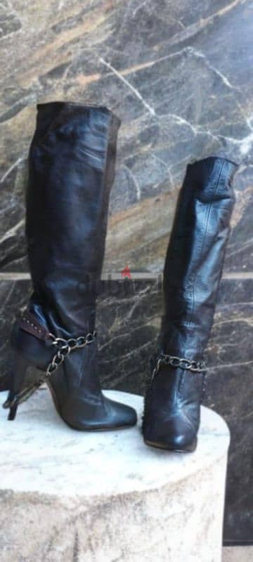 بوت حريمى ايطالي boots مقاس 39 9