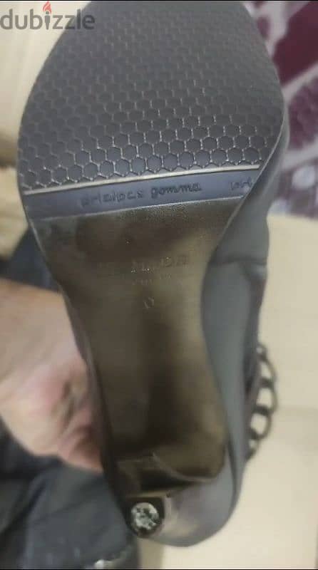 بوت حريمى ايطالي boots مقاس 39 17