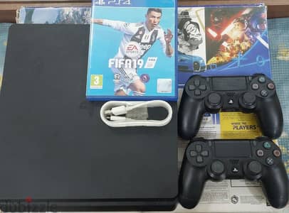 PlayStation 4 slim 500 GB