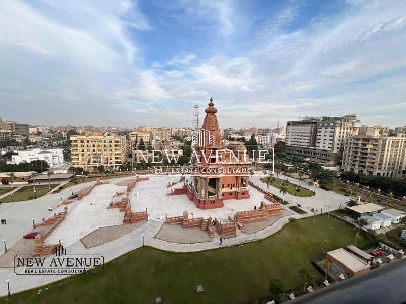 مكتب للإيجار 380م بالبارون على شارع العروبة مباشرة 0