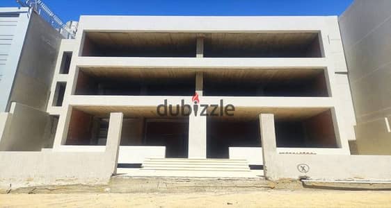 A commercial and administrative building for rent at the best rental price per square meter in the Fifth Settlement, Third Sector