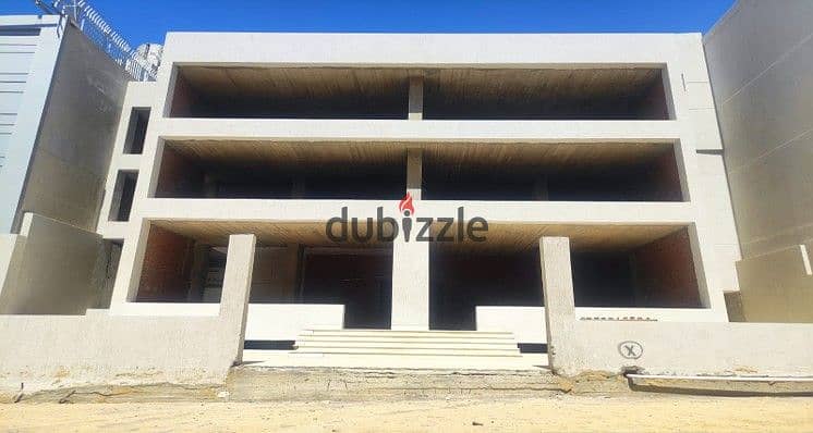 A commercial and administrative building for rent at the best rental price per square meter in the Fifth Settlement, Third Sector 0