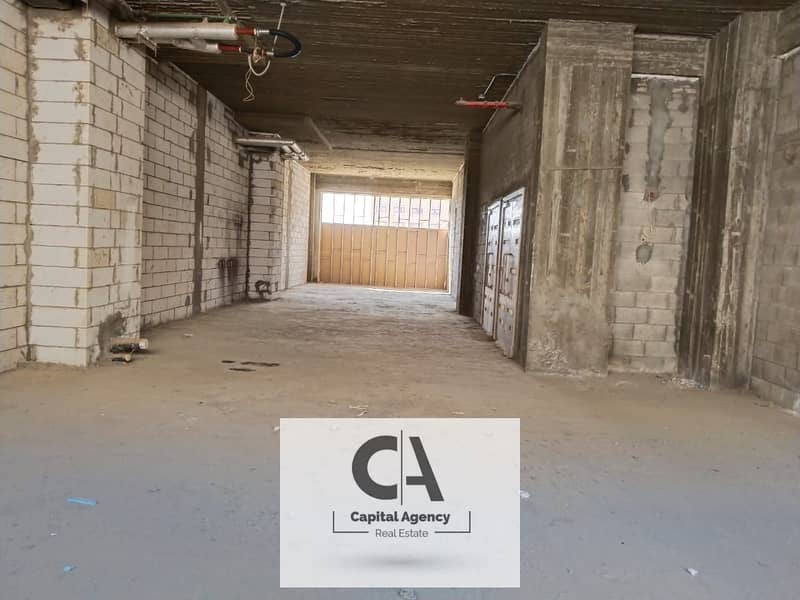 A commercial store for rent, 40 square meters, in a very special location in Mivida - Fifth Settlement 0