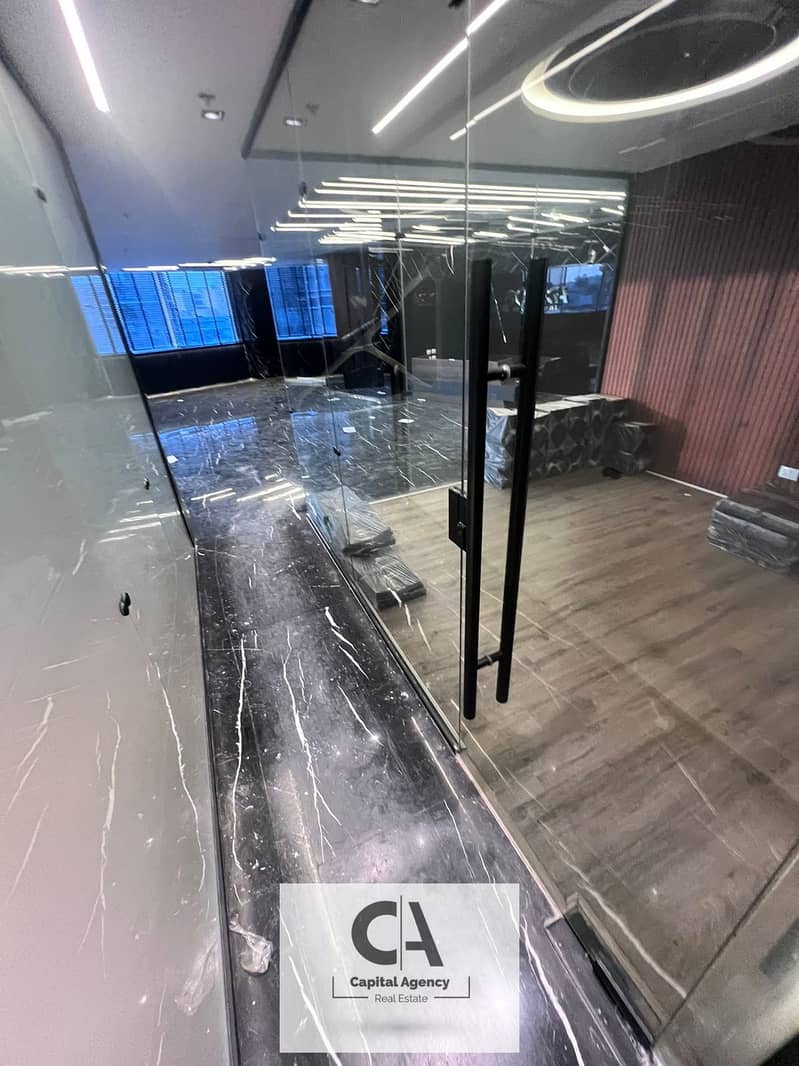 A very special 50-square-meter administrative office for rent, directly on the 90th Street in the South - fully finished with air conditioning - Fifth 0