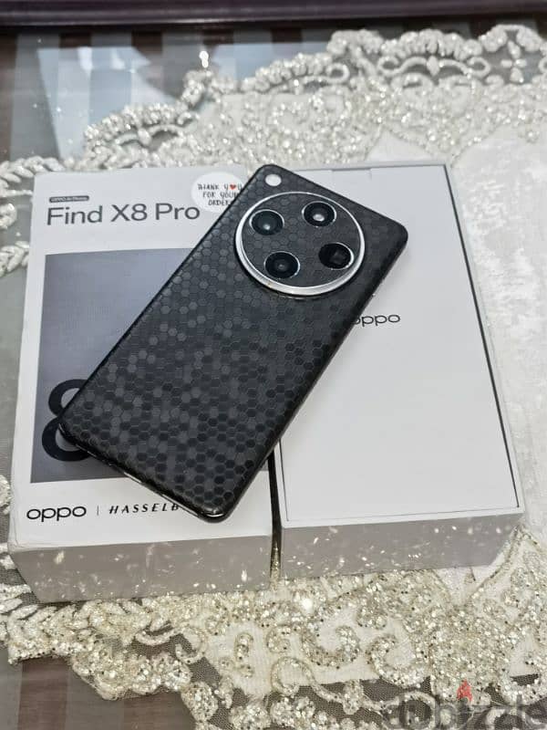 OPPO FIND X8 PRO 3