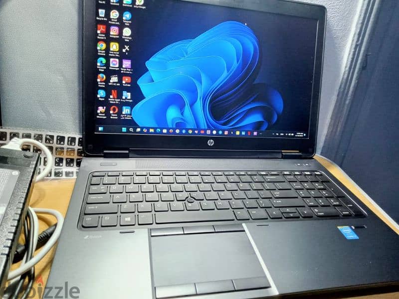 اللاب من المانيا رام ٣٢ Hp Zbook 512 SSD 16